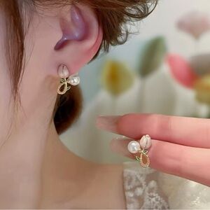 Needle Pearl Tulip Flower Style Stud Earrings Gold Plated Faux‎ Fashion J…